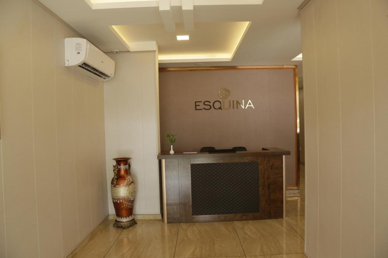 Esquina Residency Hotel Kochi Exterior photo